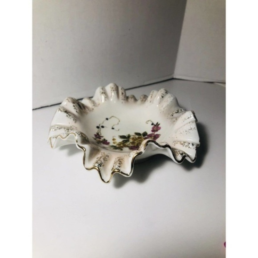 Vintage Candy Dish By Bond Ware L&M - Gold Trimmed Floral Ruffled Dish - Picture 1 of 10